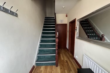5 bed flat, South Grove, Ardwick, Manchester, M130AU - Image 2
